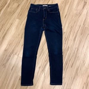 Levi’s 721 high rise skinny jeans